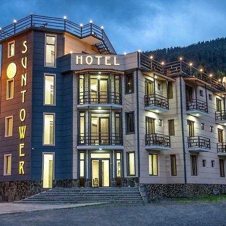 Suntower Hotel メスティア エクステリア 写真